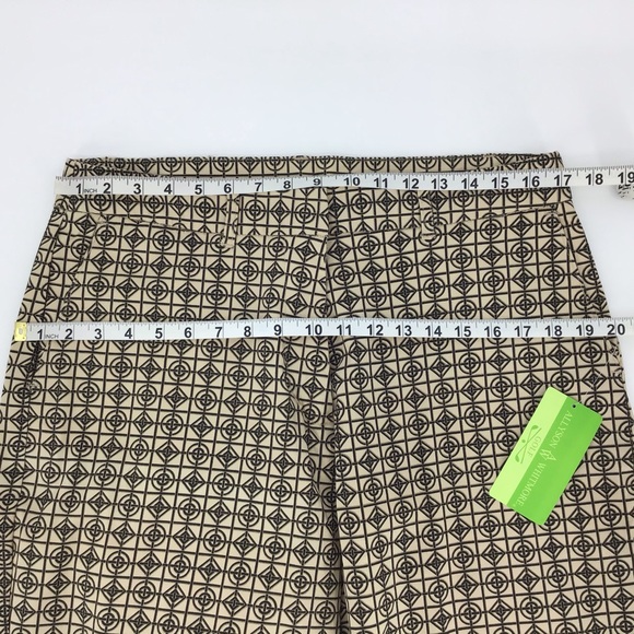 Allyson Whitmore Golf Shorts, 14 - Picture 9 of 16